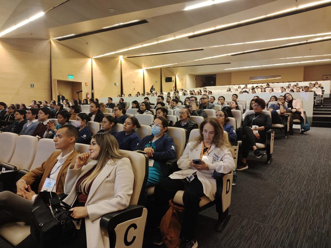 1er Simposio de avances en Asma y Enfermedades de las V�as A�reas